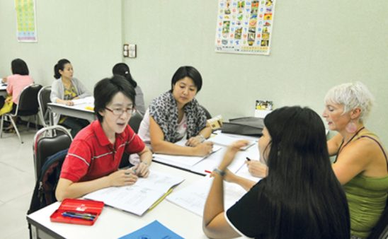 トンロー・タイ語学校