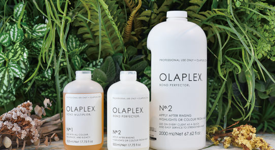 髪の内側からダメージを修復　アメリカで話題の「OLAPLEX」が新登場！